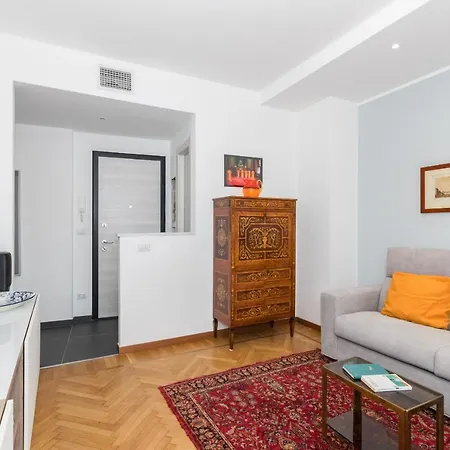 Apartment L'attico Tra Le Alpi By Wonderful Italy