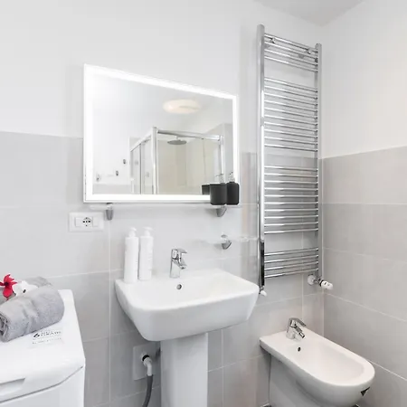 Lejlighed L'attico Tra Le Alpi By Wonderful Italy